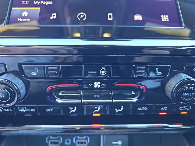 2025 Jeep Grand Cherokee Laredo X photo 18