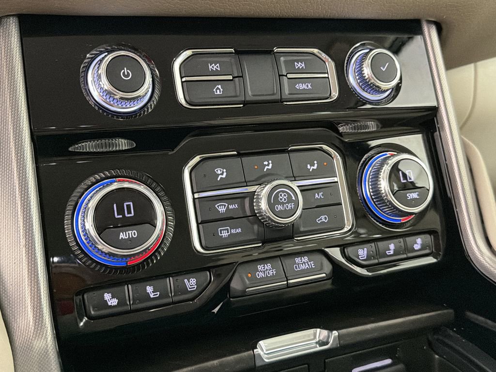 2022 Gmc Yukon Denali photo 32