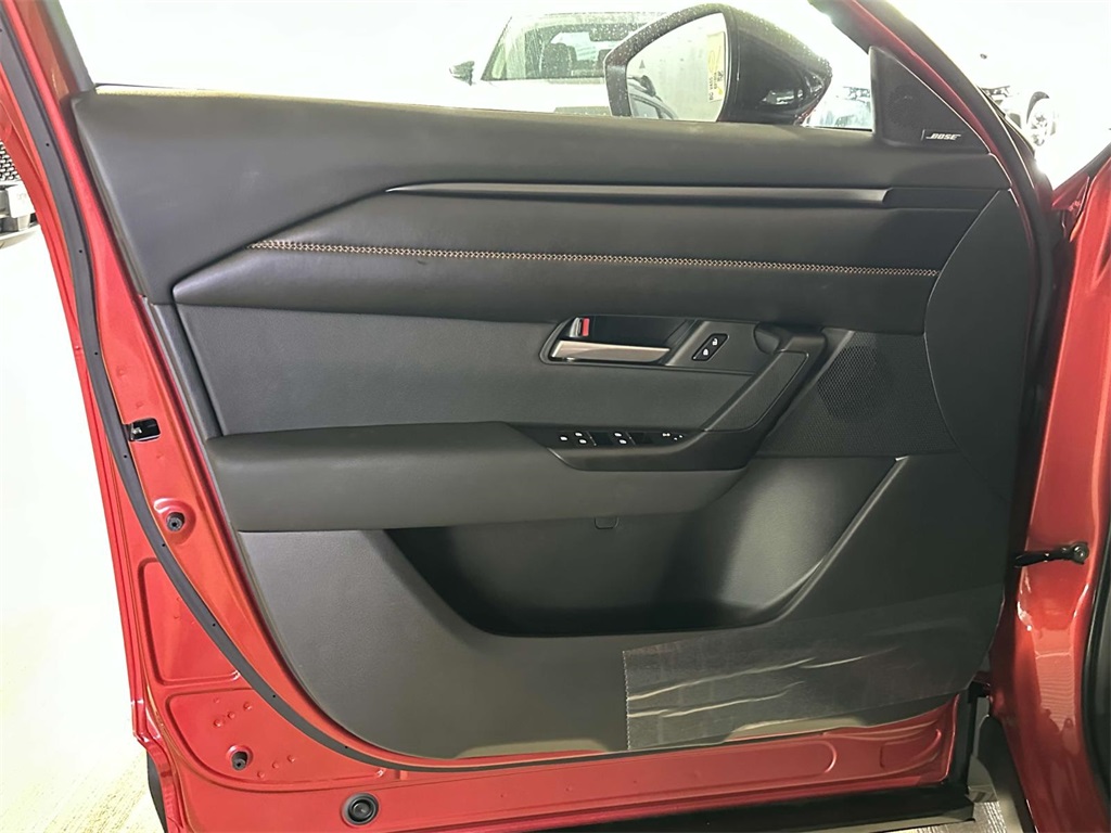 2025 Mazda CX-50 Premium photo 25