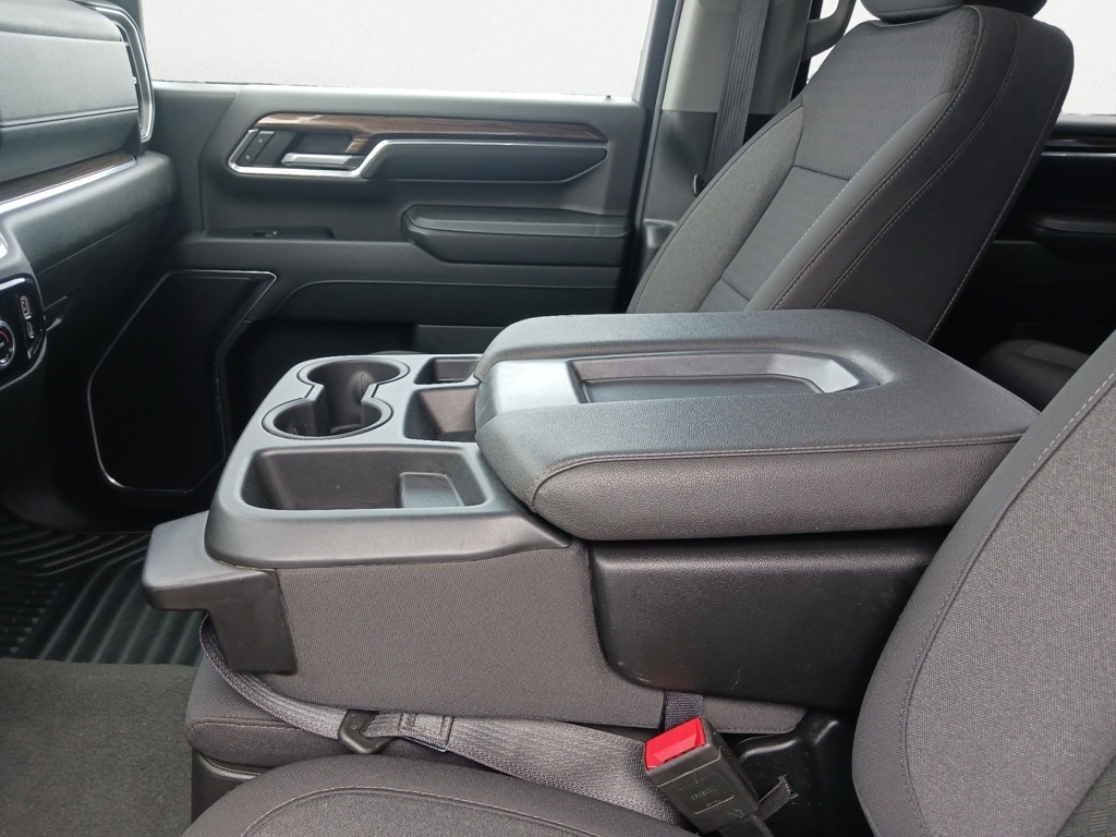 2024 Chevrolet Silverado 2500HD LT photo 24