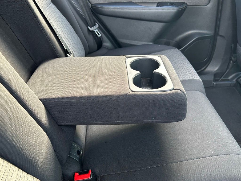 2023 Nissan Rogue SV photo 30