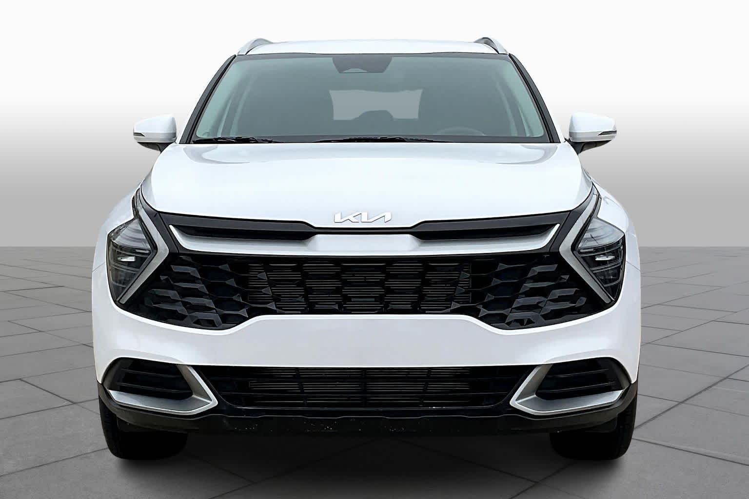 2025 Kia Sportage EX photo 2