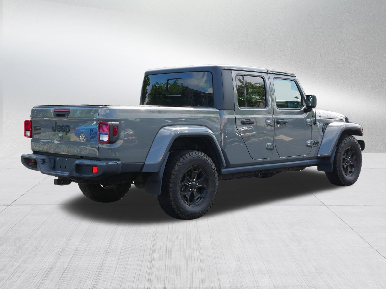 2021 Jeep Gladiator Willys photo 7