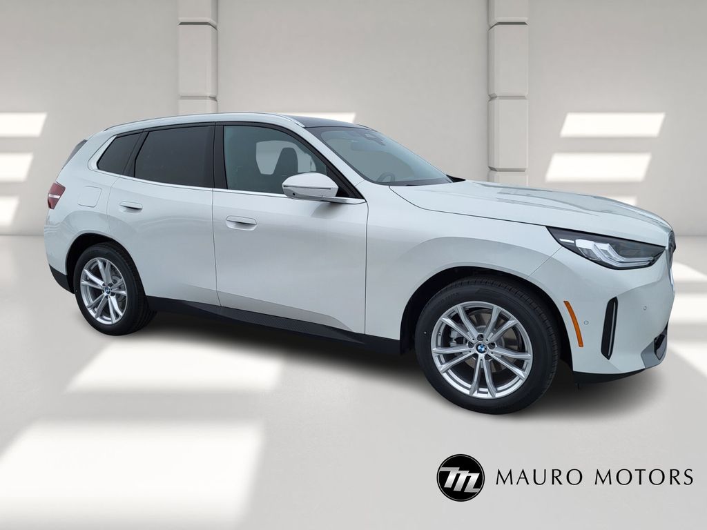 2025 BMW X3 30's photo