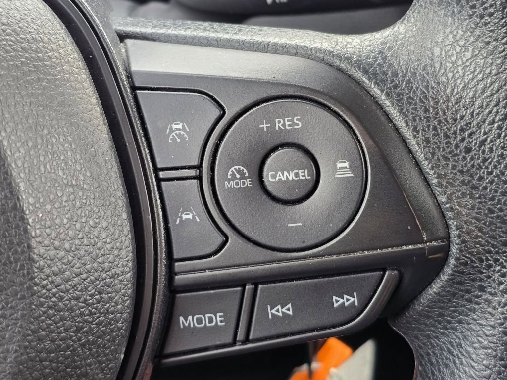 2023 Toyota Corolla LE photo 8
