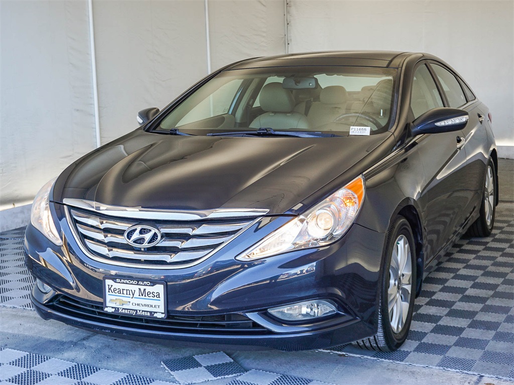 2013 Hyundai Sonata Limited photo 3