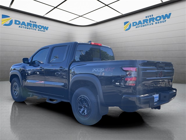 2025 Nissan Frontier PRO-4X photo 2