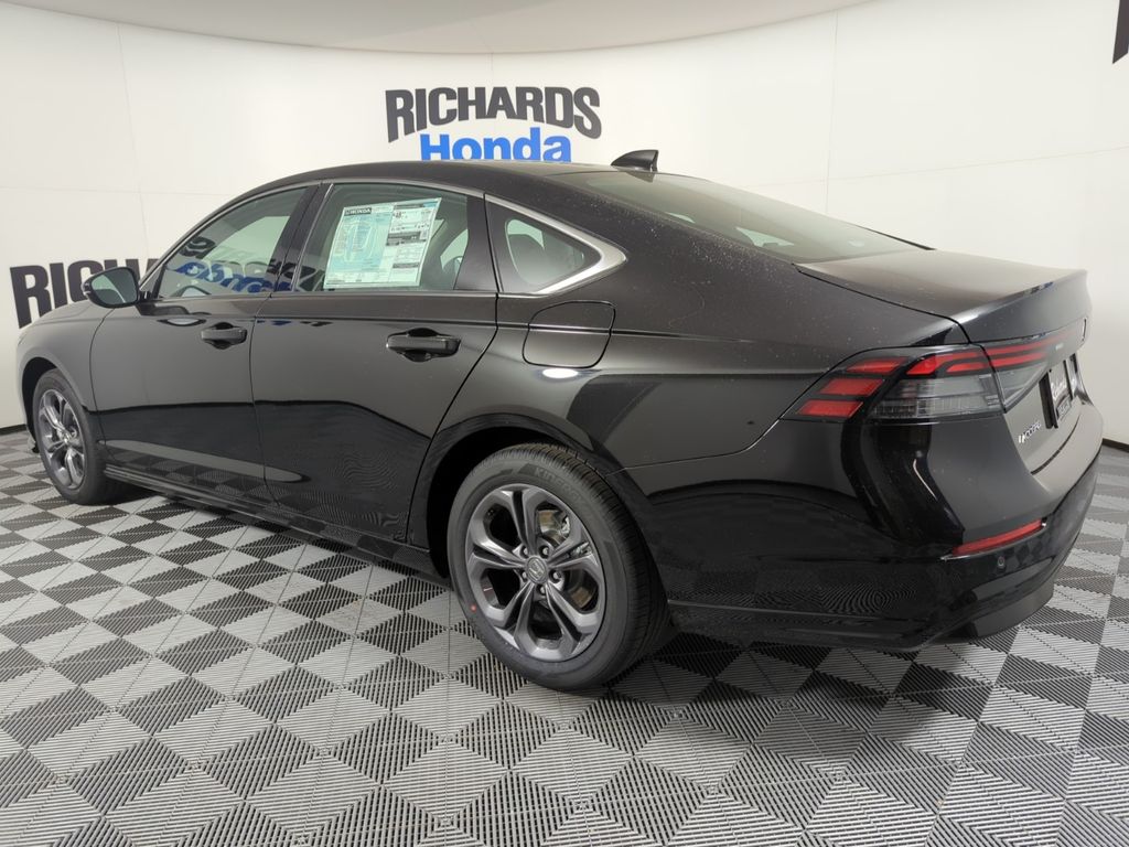 2025 Honda Accord Hybrid EX-L photo 2