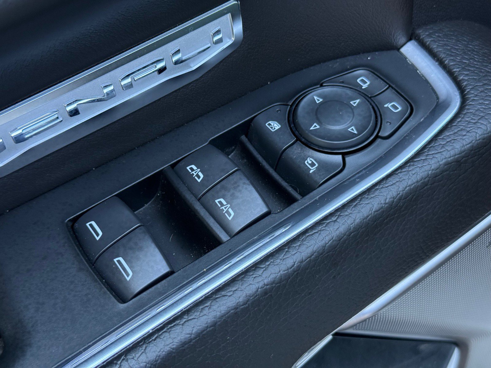 2024 Gmc Sierra 1500 Denali photo 14