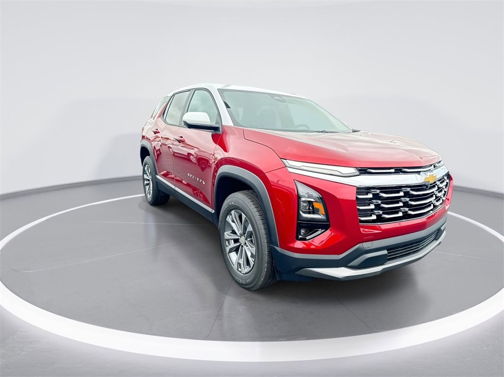 2025 Chevrolet Equinox LT photo 2