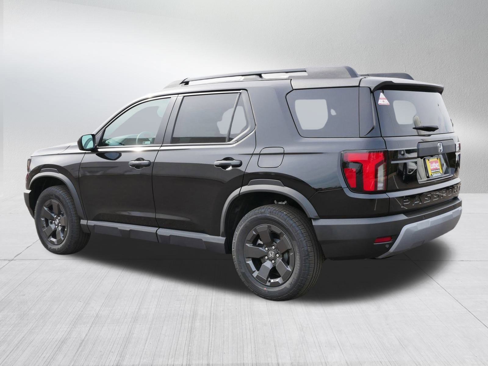 2026 Honda Passport photo 5