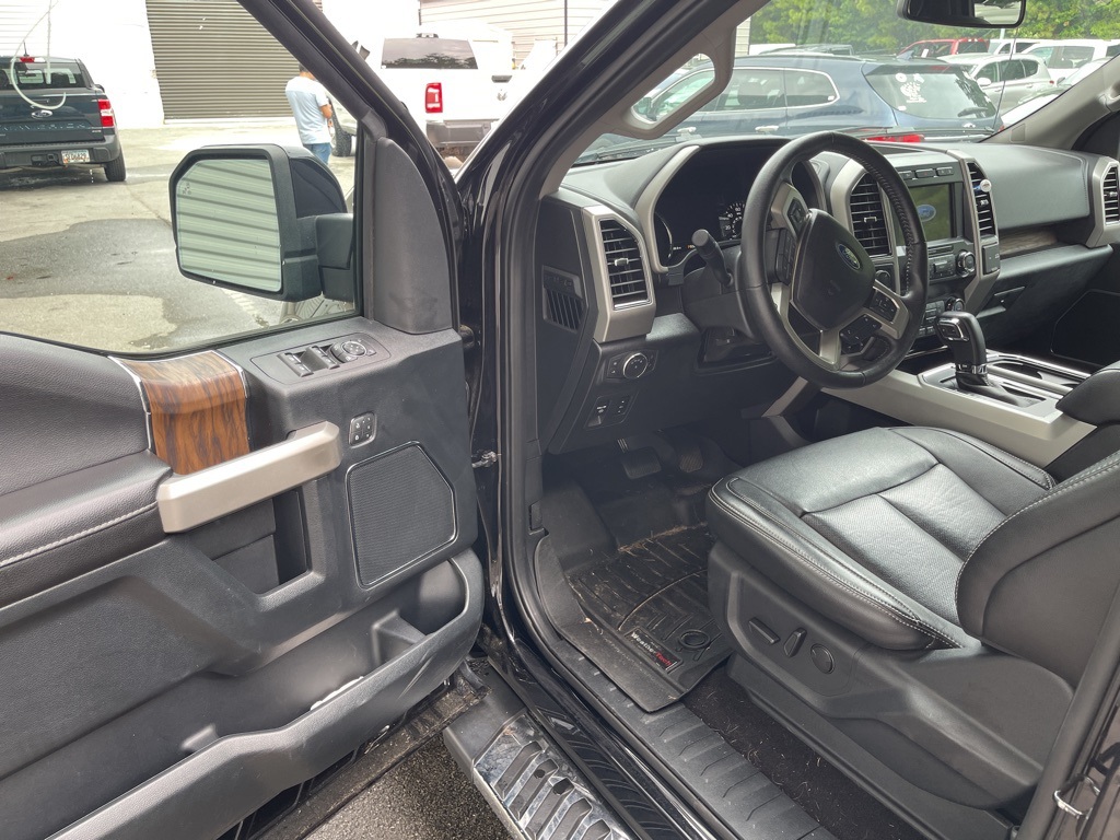 2020 Ford F-150 Lariat photo 3