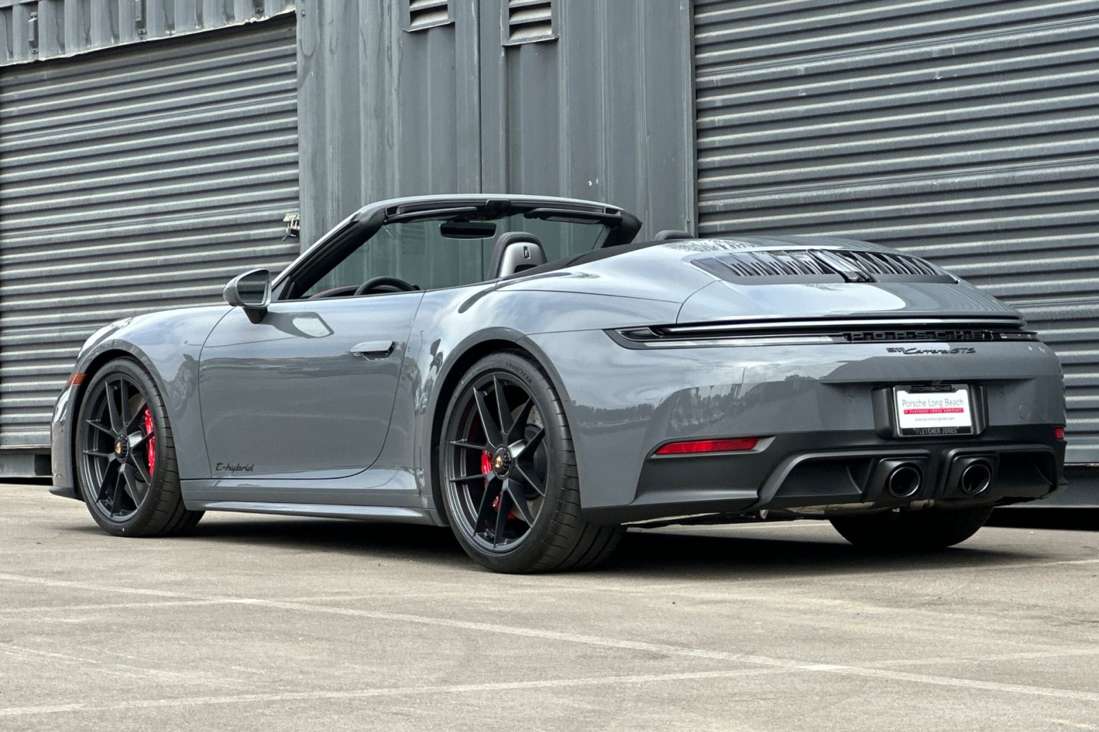2026 Porsche 911 GTS photo 4