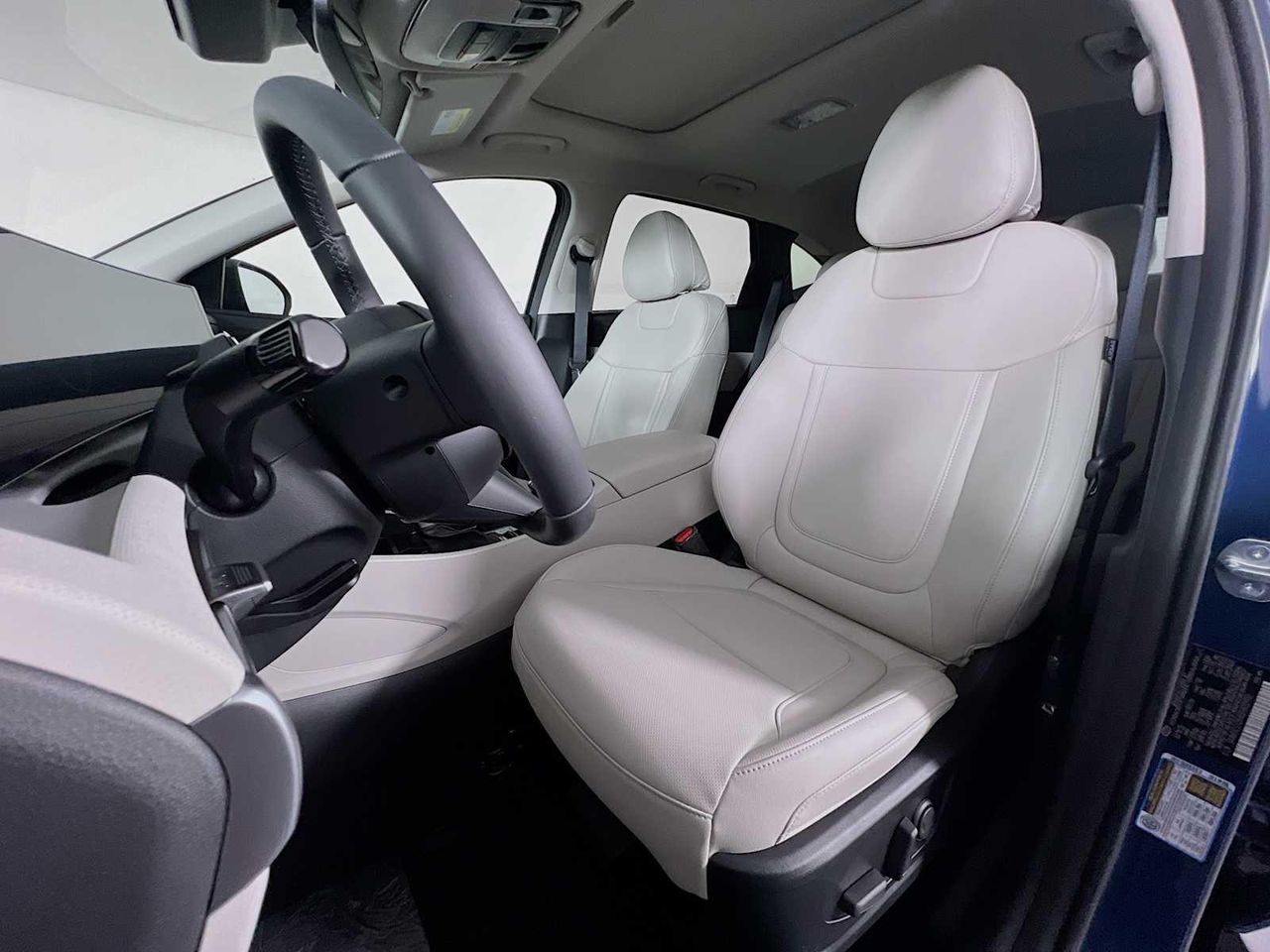 2025 Hyundai Tucson SEL Convenience photo 13