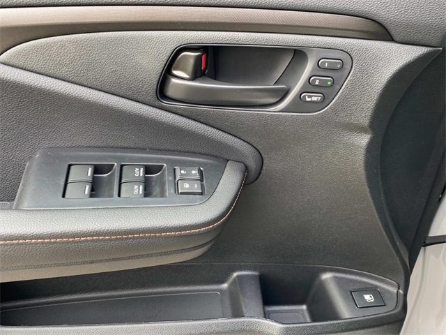 2025 Honda Ridgeline TrailSport photo 8
