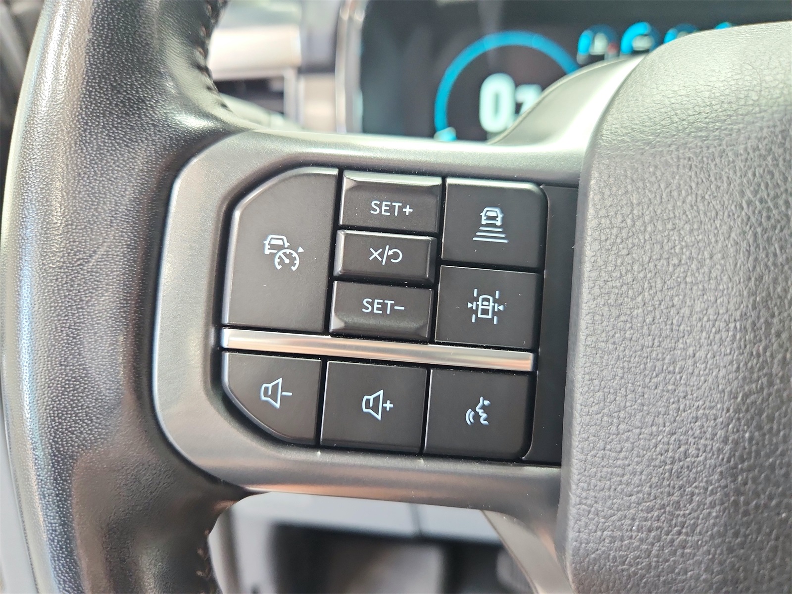 2022 Ford F-150 Lariat photo 26