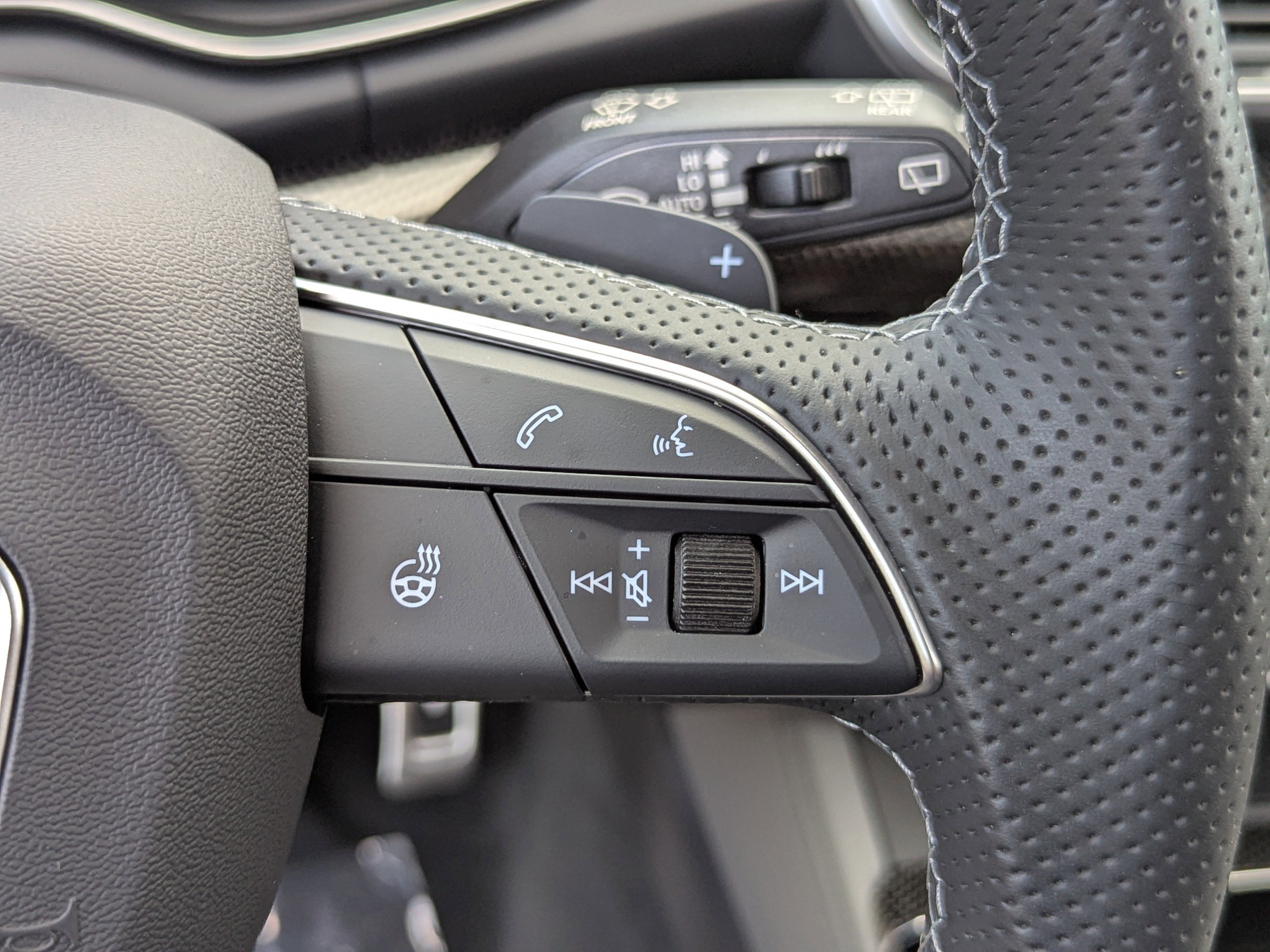 2024 Audi SQ5 Premium Plus photo 30