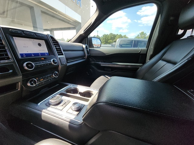 2021 Ford Expedition XLT photo 12