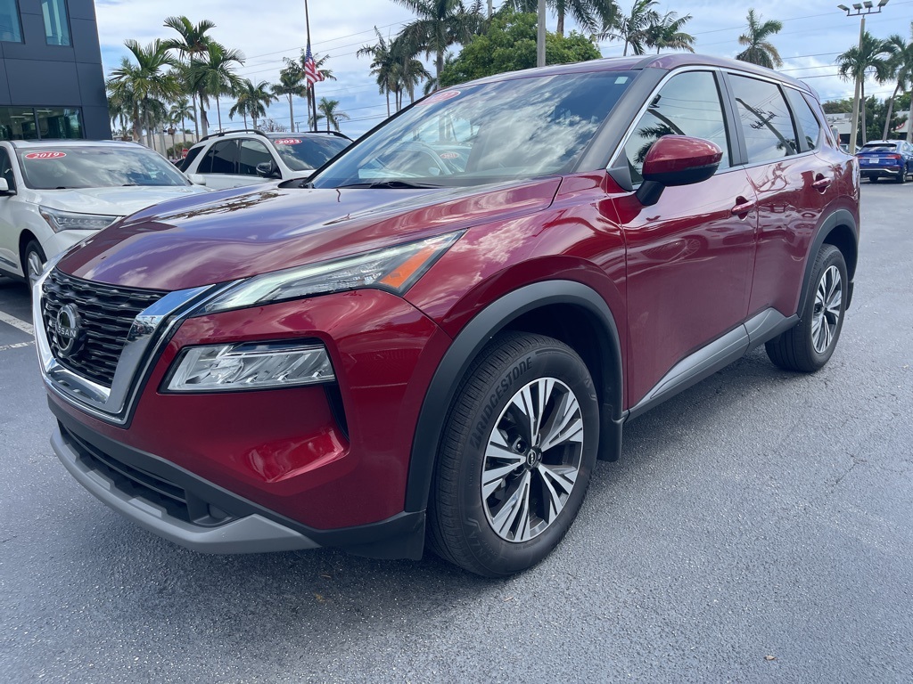2022 Nissan Rogue SV photo 6