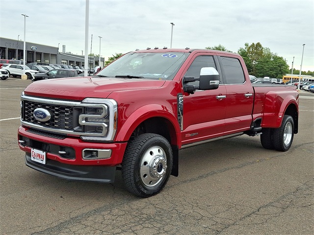 2024 Ford F-450 Limited photo 3