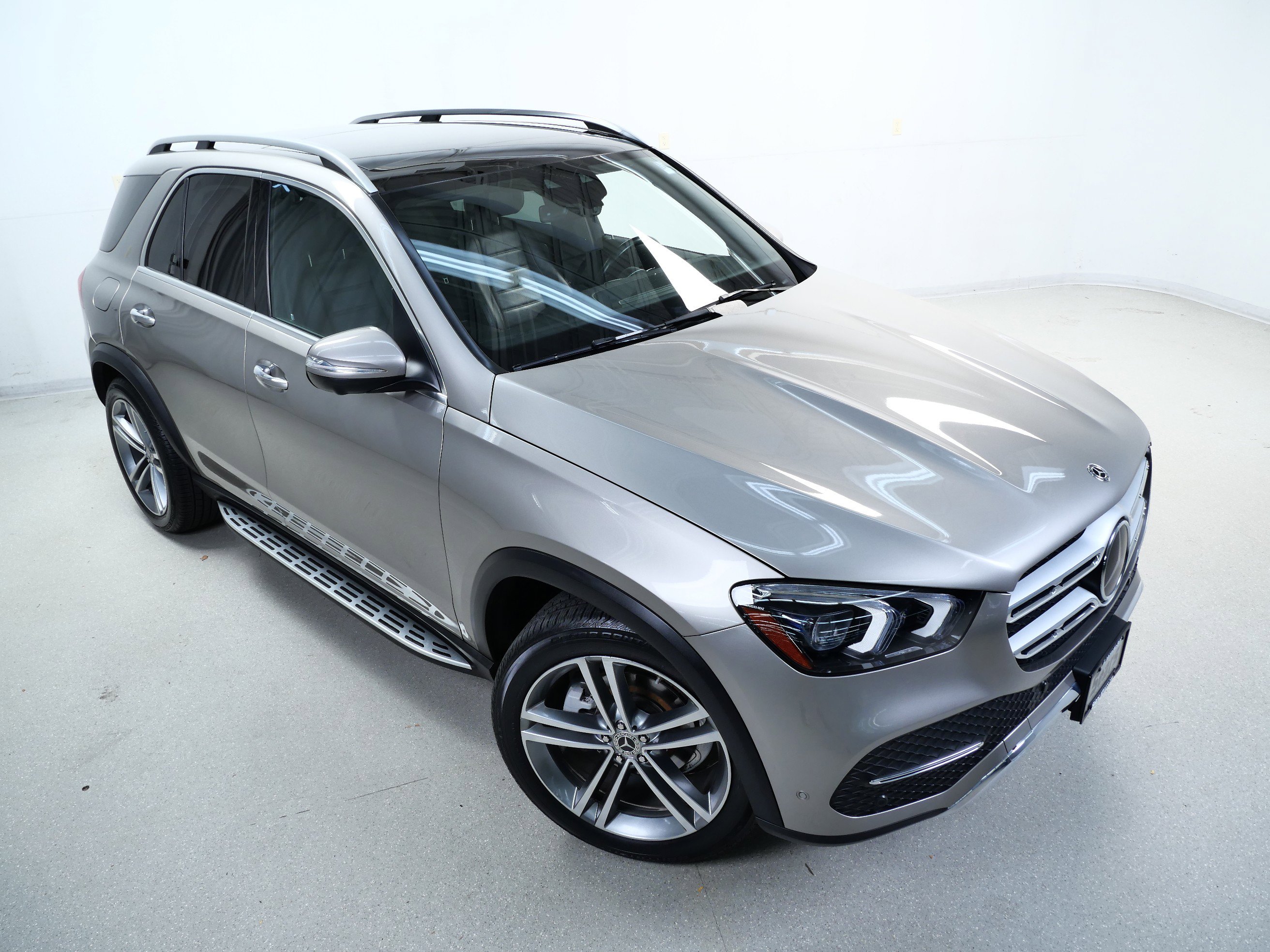2020 Mercedes Benz GLE 350 4MATIC photo 4