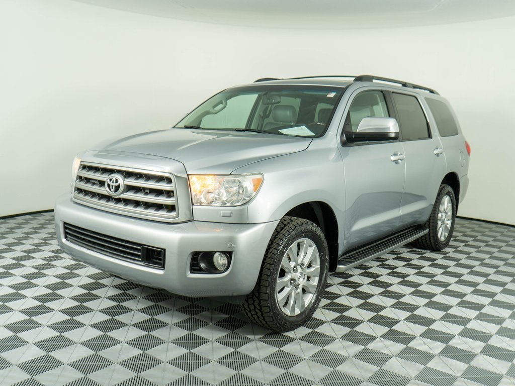 2014 Toyota Sequoia Platinum photo 3
