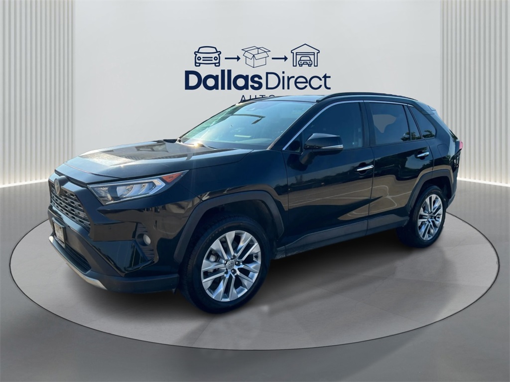 2020 Toyota RAV4 Limited photo 2