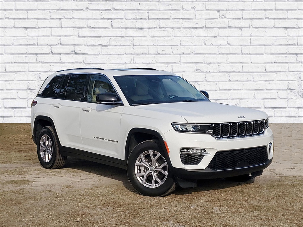 2022 Jeep Grand Cherokee Limited's photo
