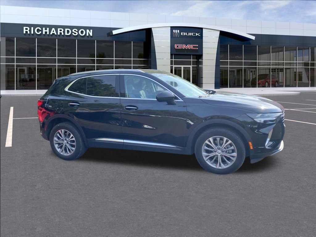 2022 Buick Envision Preferred photo 3
