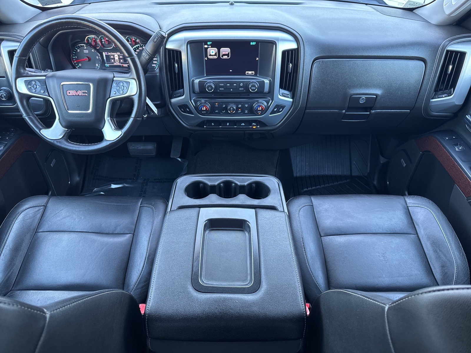 2018 Gmc Sierra 1500 SLT photo 3