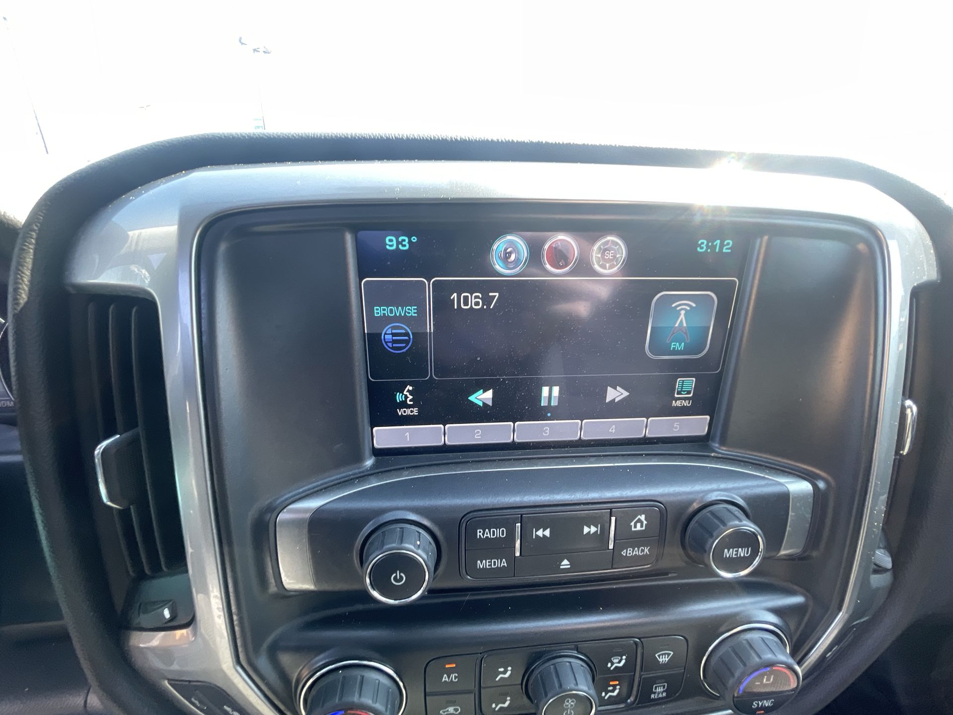 2015 Chevrolet Silverado 1500 LT photo 36