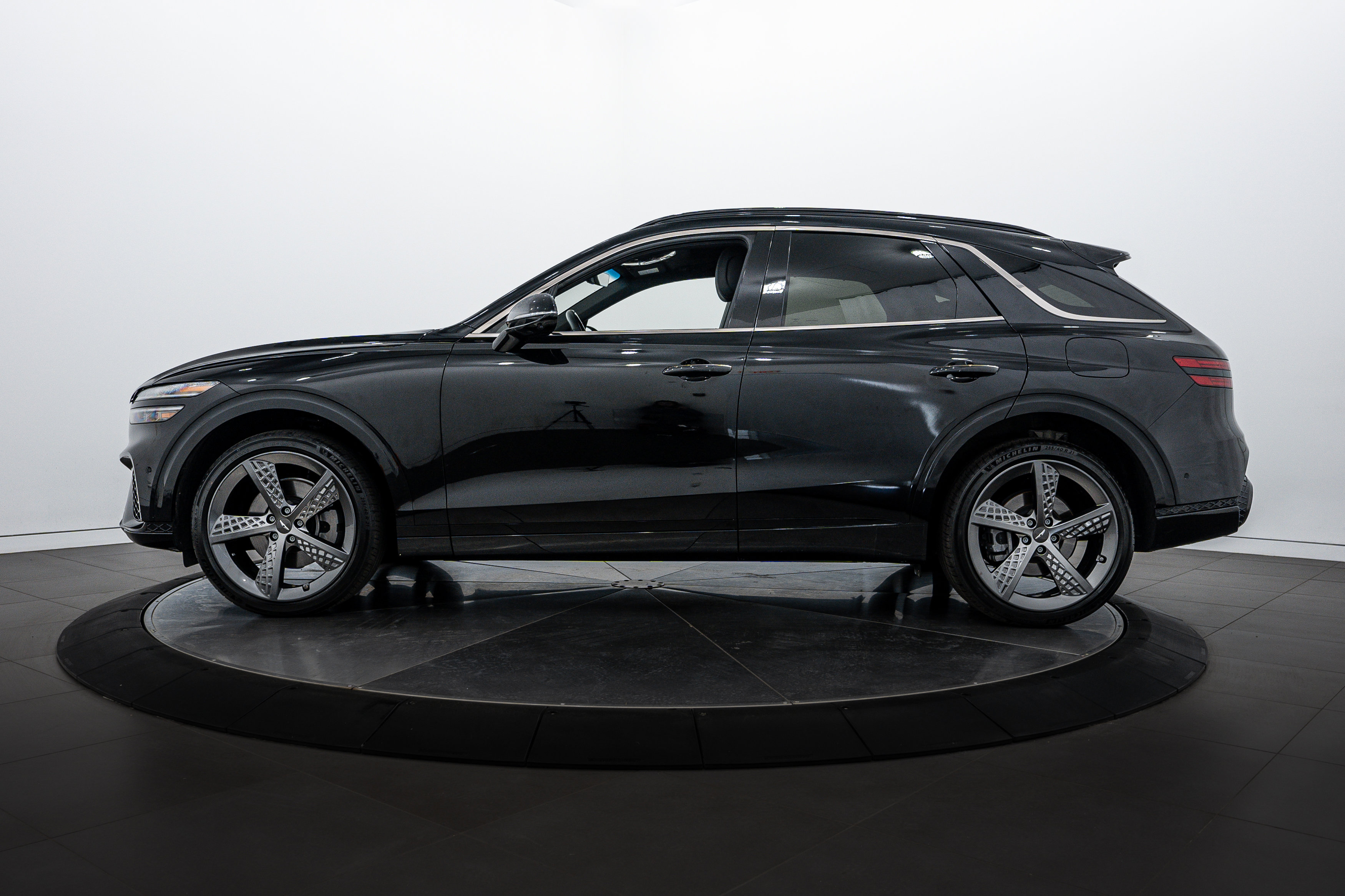 2022 Genesis GV70 2.5T photo 5