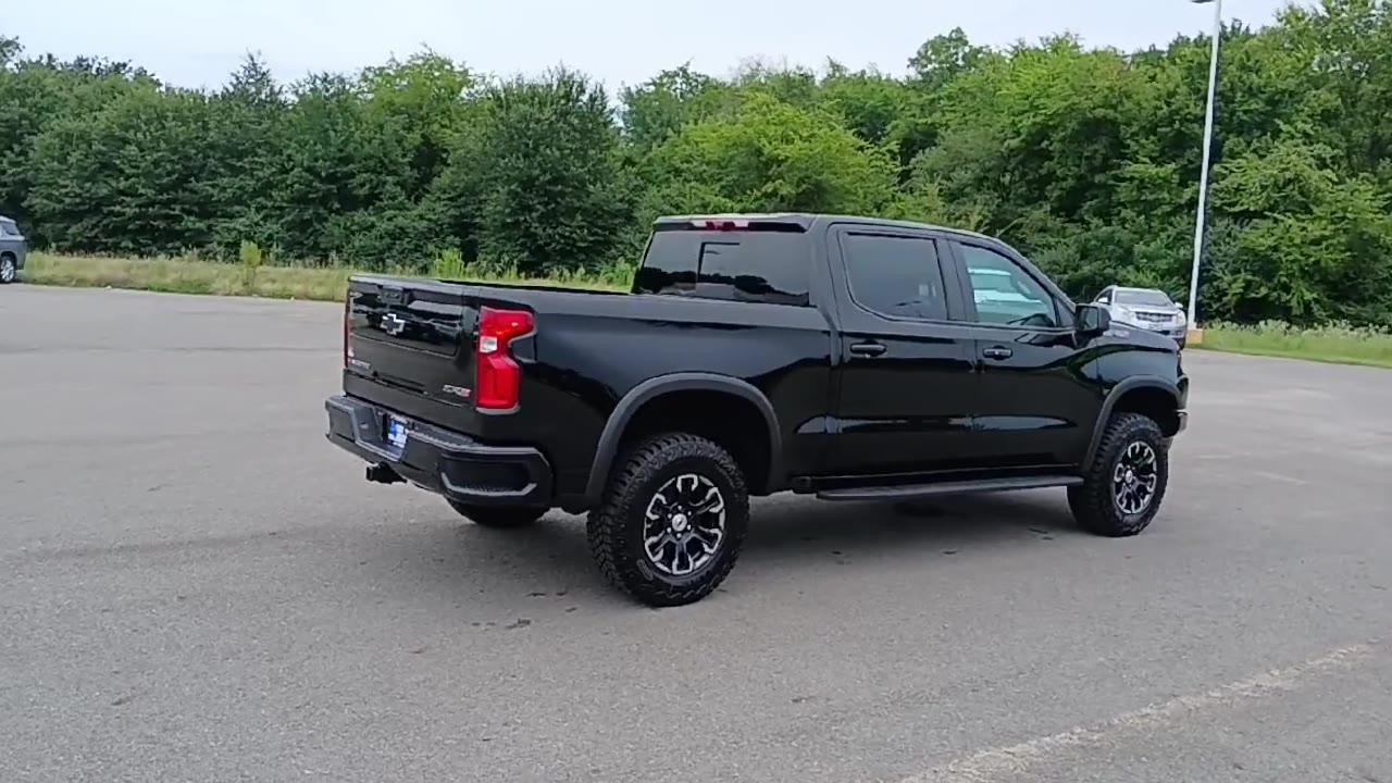 2025 Chevrolet Silverado 1500 ZR2 photo 7