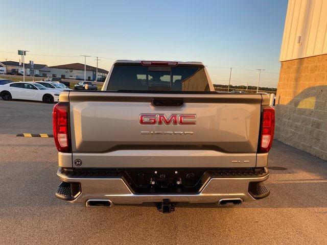 2024 Gmc Sierra 1500 SLE photo 4
