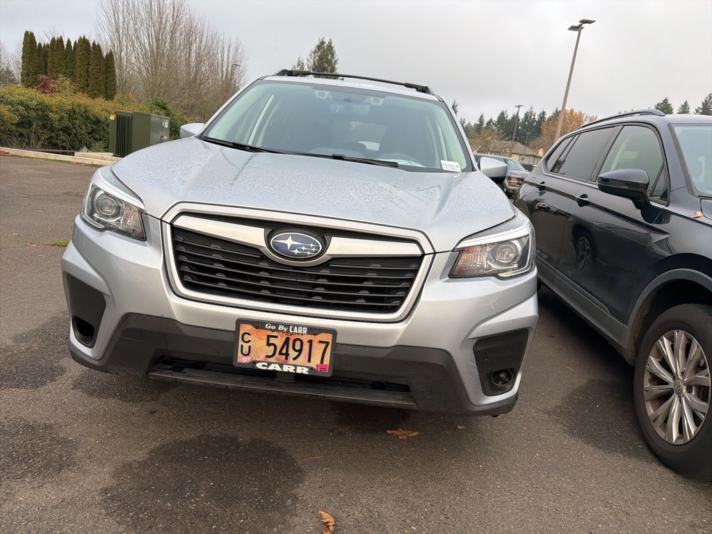 2019 Subaru Forester Premium photo 2