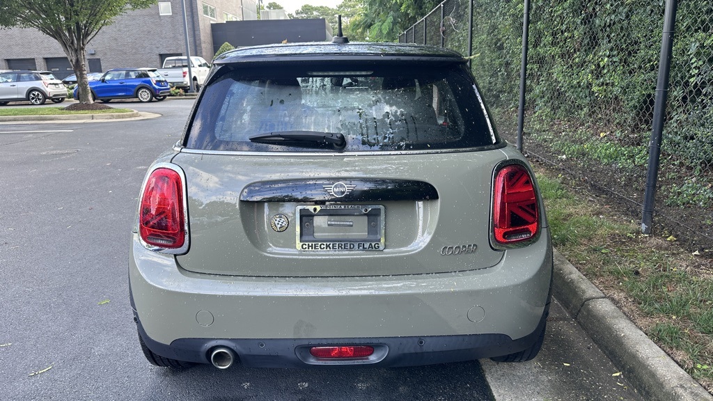 2020 Mini Cooper Signature photo 4