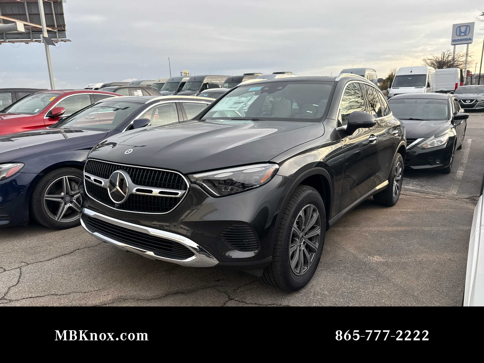 2026 Mercedes-Benz GLC Base's photo