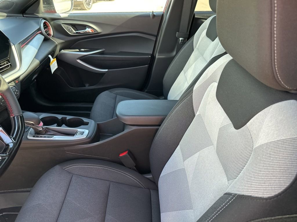 2026 Chevrolet Trax photo 4