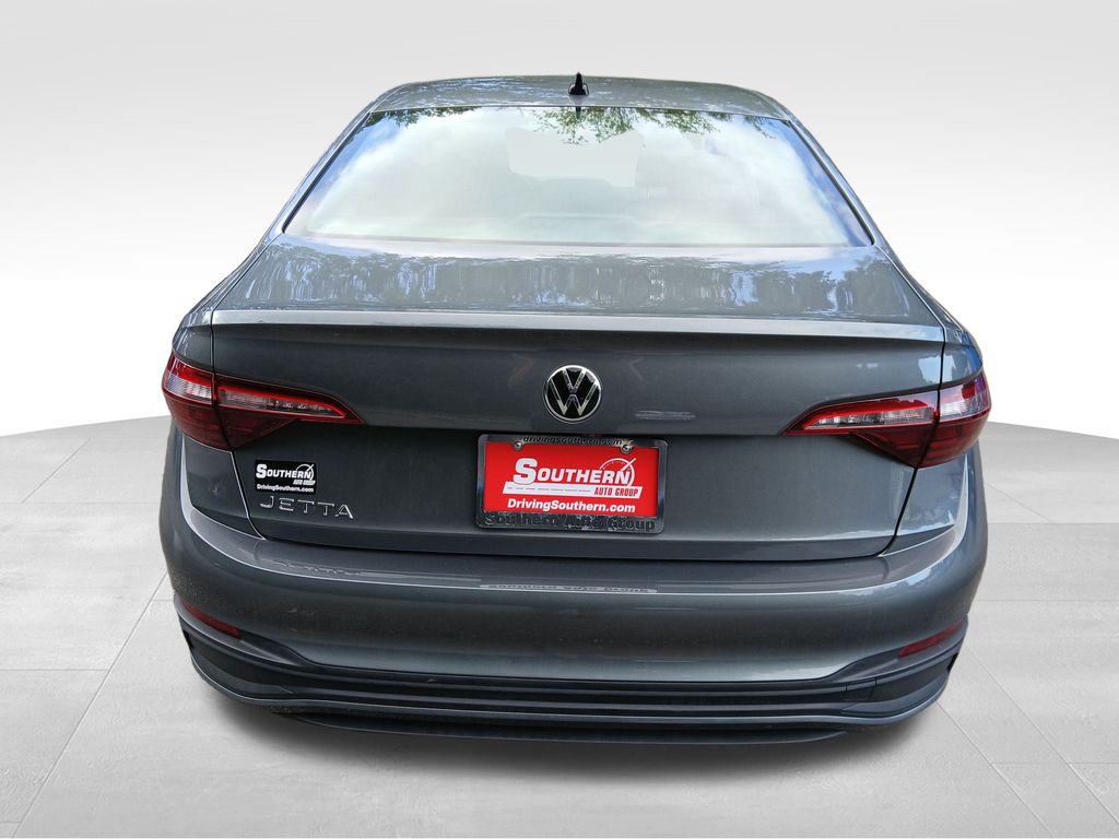 2024 Volkswagen Jetta 1.5T S photo 3