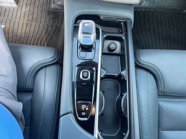2024 Volvo XC90 Ultimate photo 15
