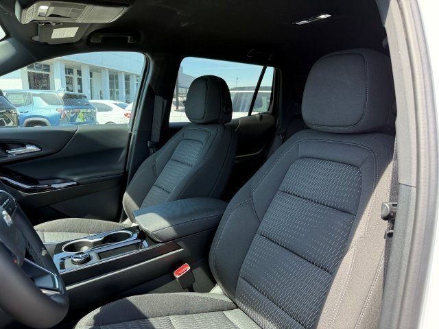 2026 Chevrolet Equinox LT photo 10