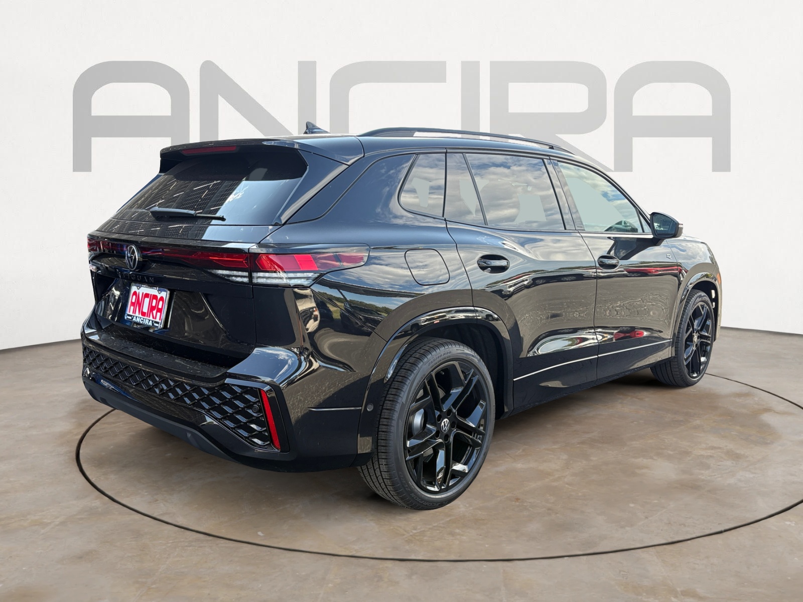 2025 Volkswagen Tiguan SE R-Line Black photo 7