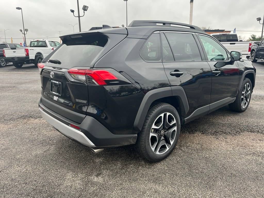 2023 Toyota RAV4 Adventure photo 5