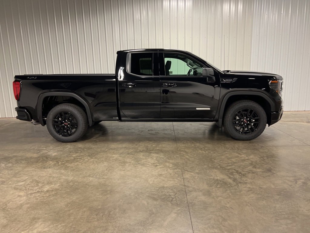 2026 Gmc Sierra photo 2