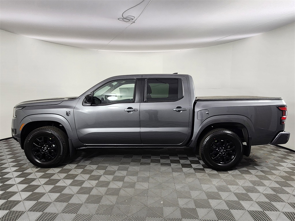 2026 Nissan Frontier SV photo 2