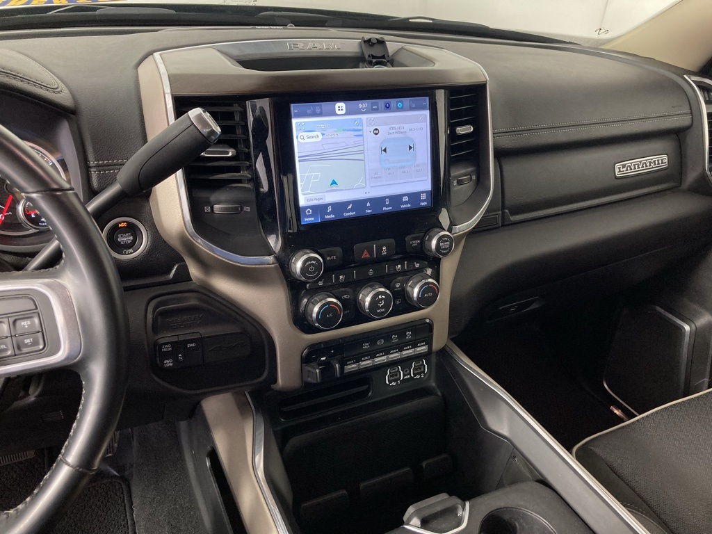 2022 Ram 2500 Laramie photo 2