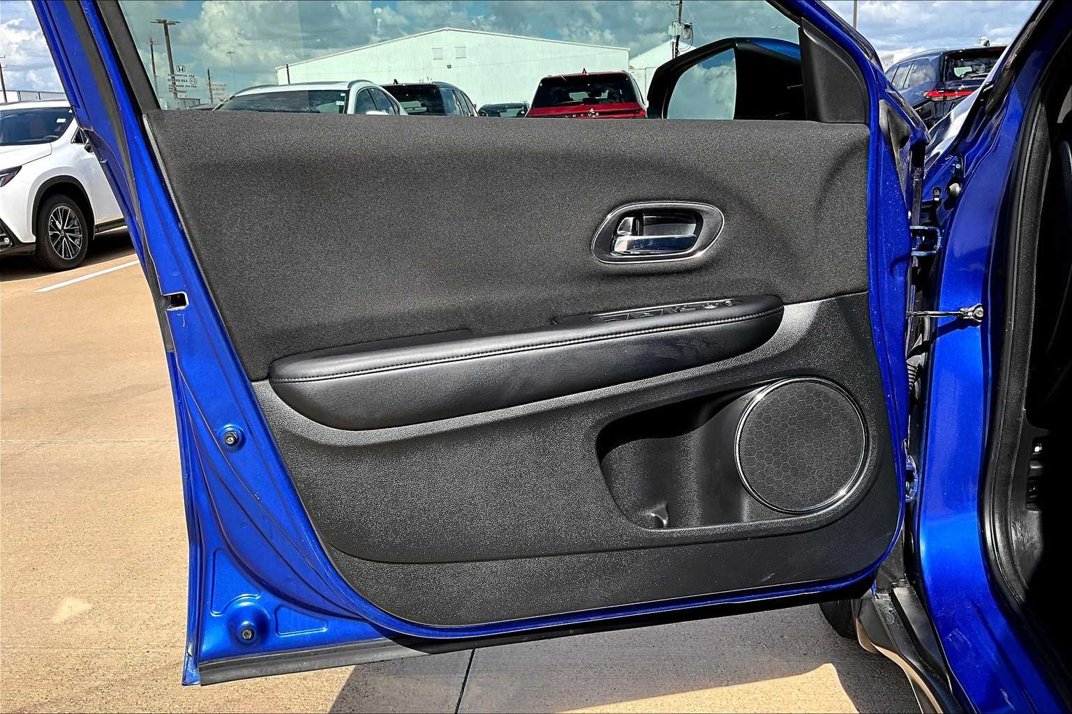 2018 Honda HR-V EX photo 19