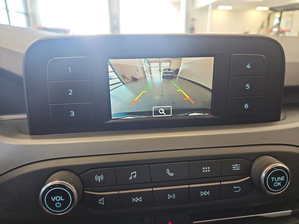 2020 Ford Escape S photo 23
