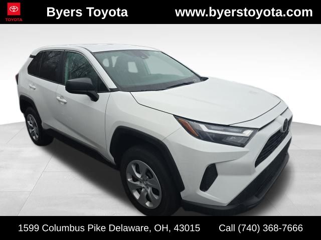 2024 Toyota RAV4 LE's photo