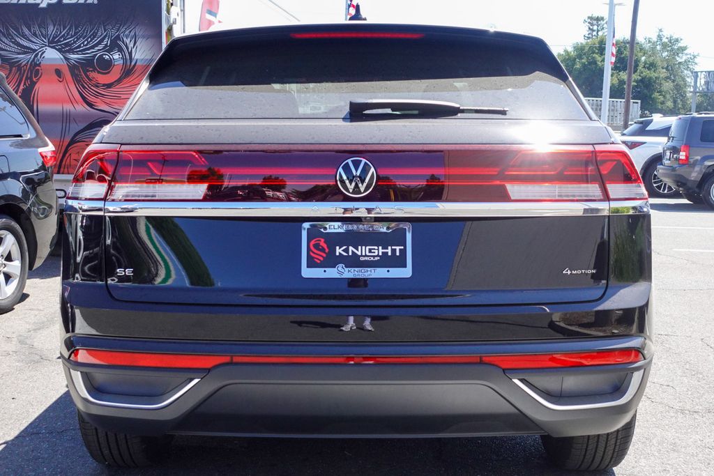 2025 Volkswagen Atlas Cross Sport SE photo 7